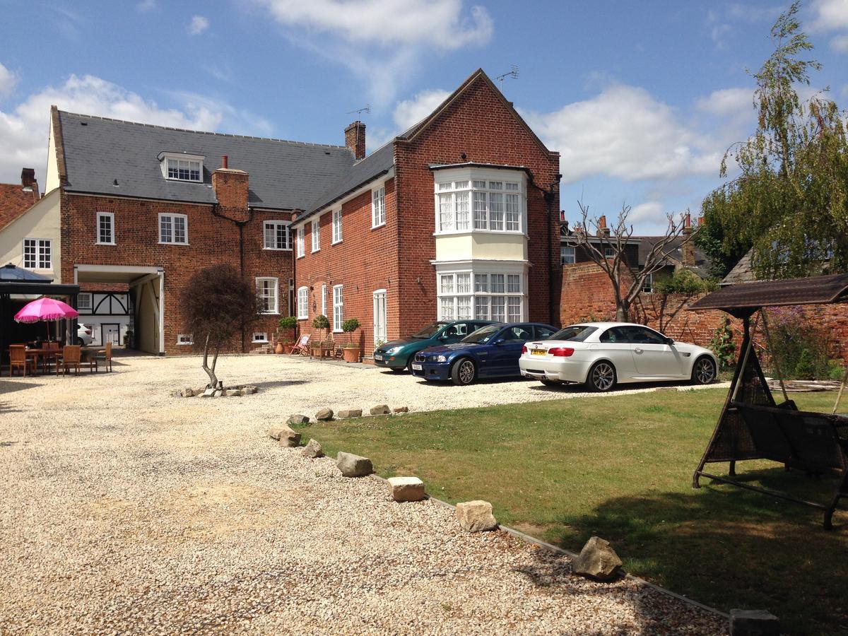 The Bell Inn Hotel Horndon-on-the-Hill エクステリア 写真