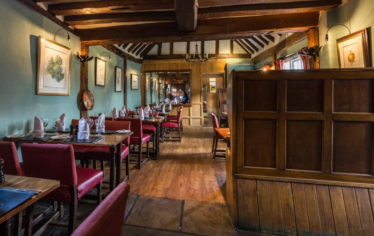 The Bell Inn Hotel Horndon-on-the-Hill エクステリア 写真